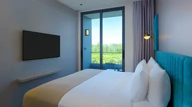 La Green Hotel & Residence