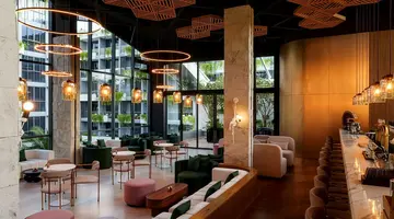 La Green Hotel & Residence