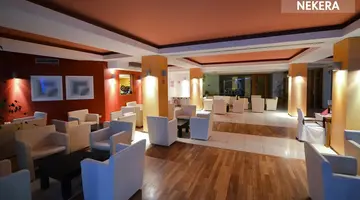 La Luna Hotel