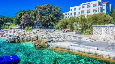 La Luna Hotel
