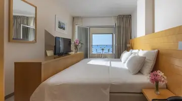 La Luna Hotel