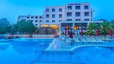 La Luna Hotel