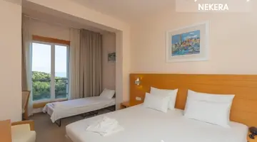 La Luna Hotel