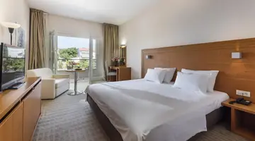 La Luna Hotel