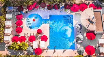 La Luna Hotel