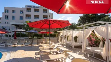 La Luna Hotel