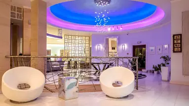La Mer Deluxe Hotel & Spa