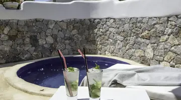 La Mer Deluxe Hotel & Spa