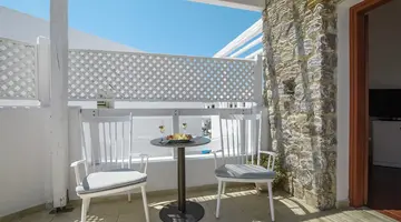 La Mer Deluxe Hotel & Spa