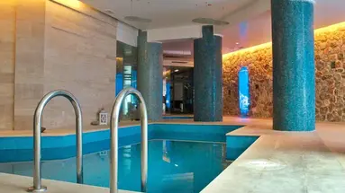 La Mer Deluxe Hotel & Spa
