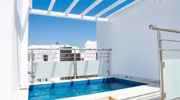 La Mer Deluxe Hotel & Spa