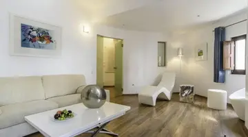 La Mer Deluxe Spa Resort