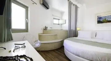 La Mer Deluxe Spa Resort