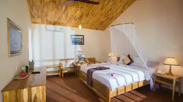 LA MER RESORT