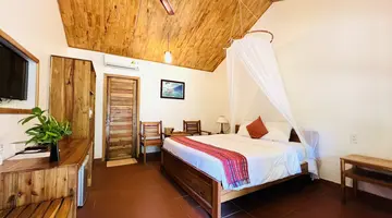 LA MER RESORT