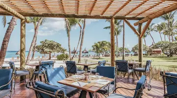 LA PIROGUE MAURITIUS