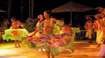 LA PIROGUE MAURITIUS