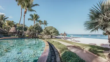 LA PIROGUE MAURITIUS