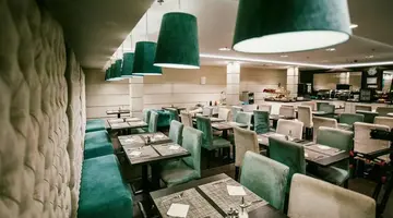 La Prima Fashion Hotel