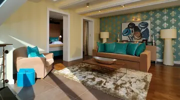 La Prima Fashion Hotel