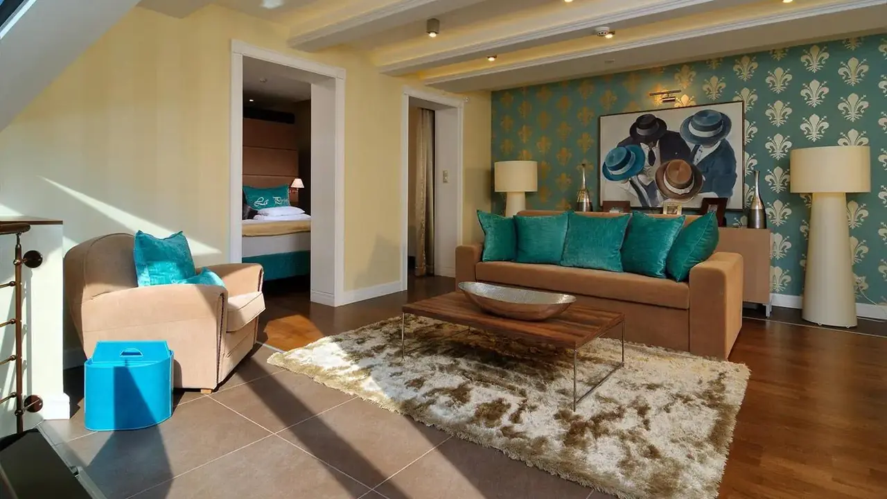 La Prima Fashion Hotel