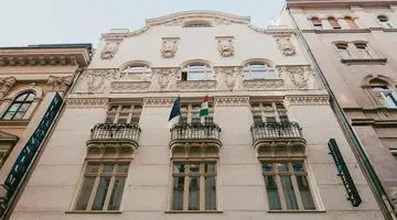 La Prima Fashion Hotel