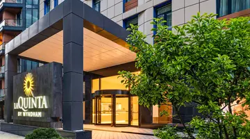 La Quinta by Wyndham Batumi
