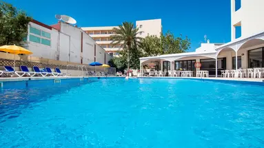 LA SANTA MARIA PLAYA