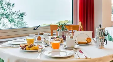 LA SOLARA BEST WESTERN HOTEL
