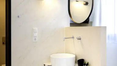 LA STELLA APARTMENTS AND SUITES