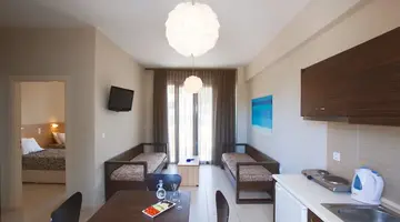La Stella Apartments & Suites