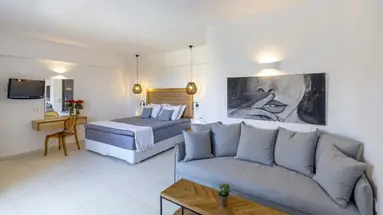 La Stella Suites