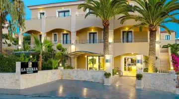 La Stella Suites