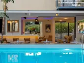 La Stella Suites