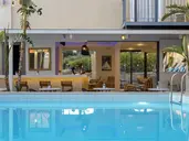 La Stella Suites