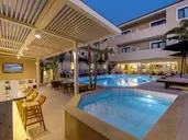 La Stella Suites