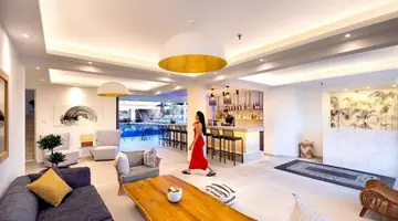 LA STELLA SUITES