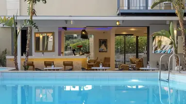 La Stella Suites
