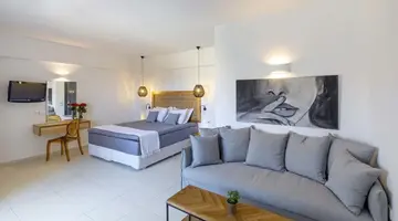 La Stella Suites