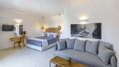 La Stella Suites