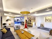La Stella Suites
