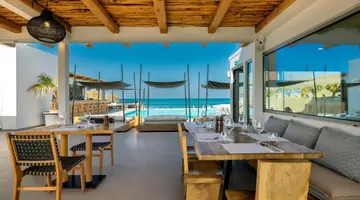 LA STELLA SUITES