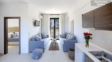 La Stella Suites