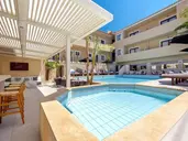 La Stella Suites