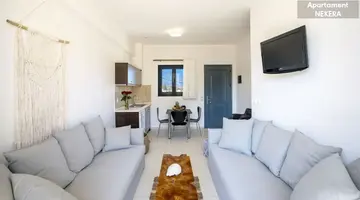 La Stella Suites
