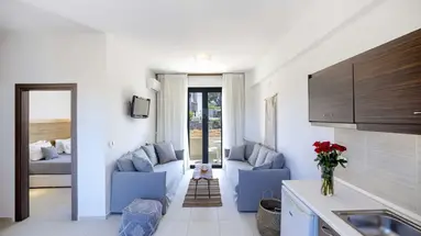 La Stella Suites