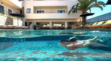 LA STELLA SUITES