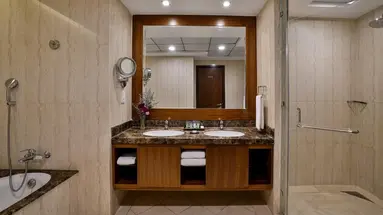 La Suite Dubai Hotel & Apartments