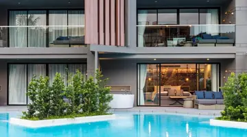 La Vela Khao Lak