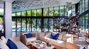 LA VELA KHAO LAK